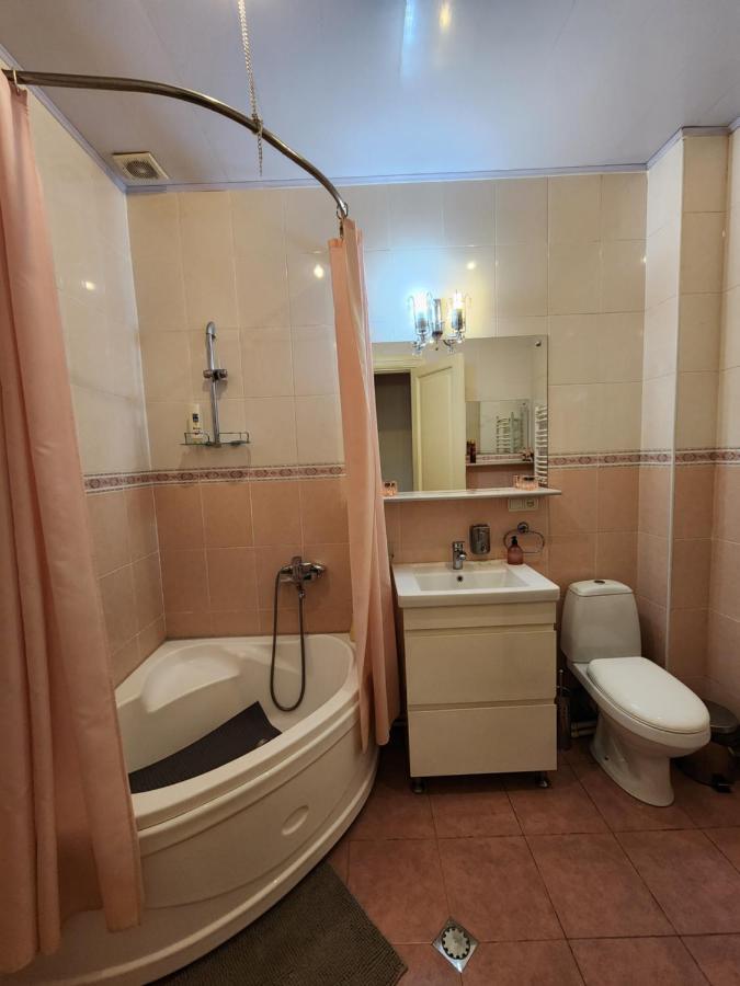 Riverside Baratashvili Apartment Tbilisi Ngoại thất bức ảnh