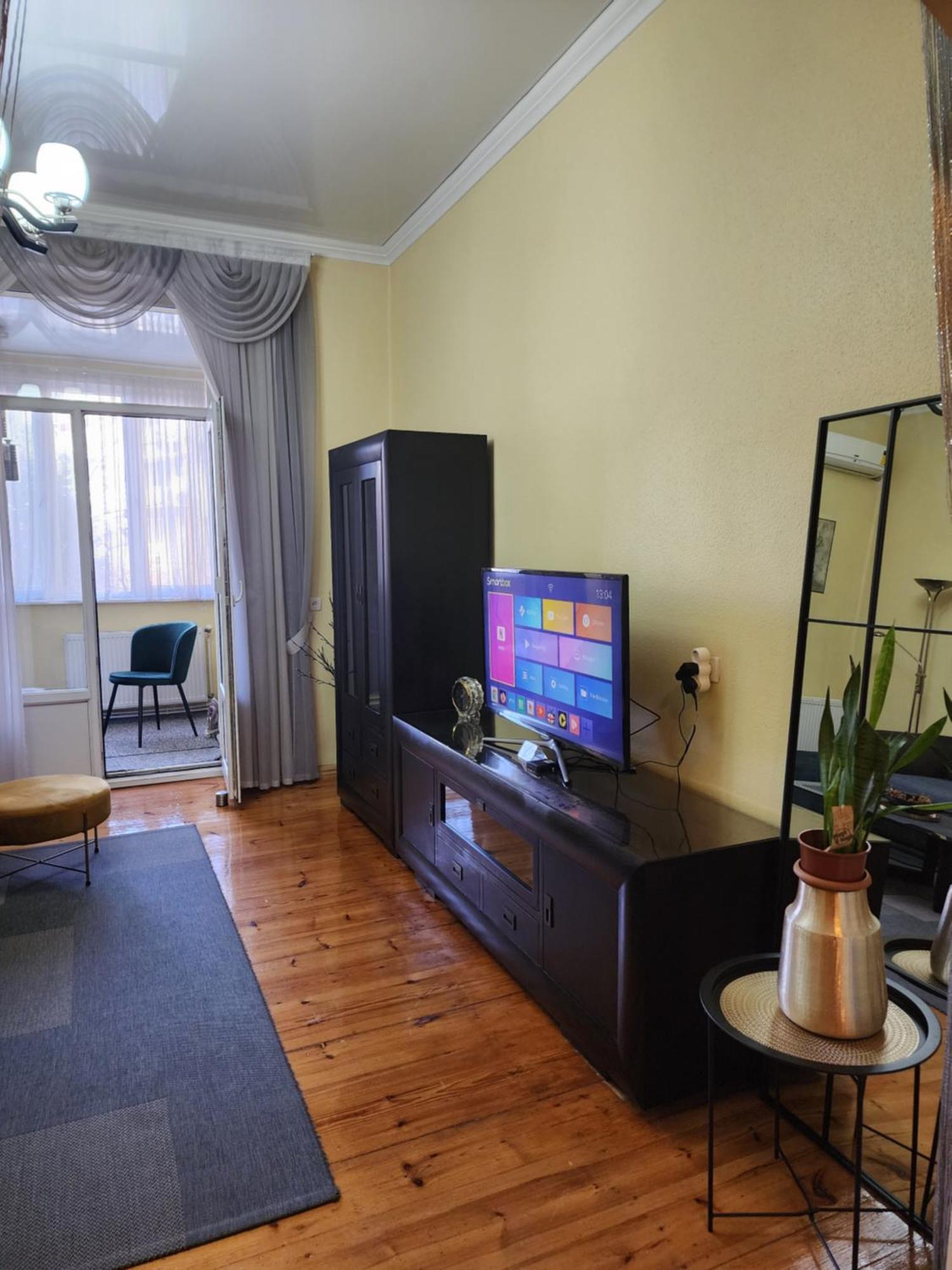 Riverside Baratashvili Apartment Tbilisi Ngoại thất bức ảnh