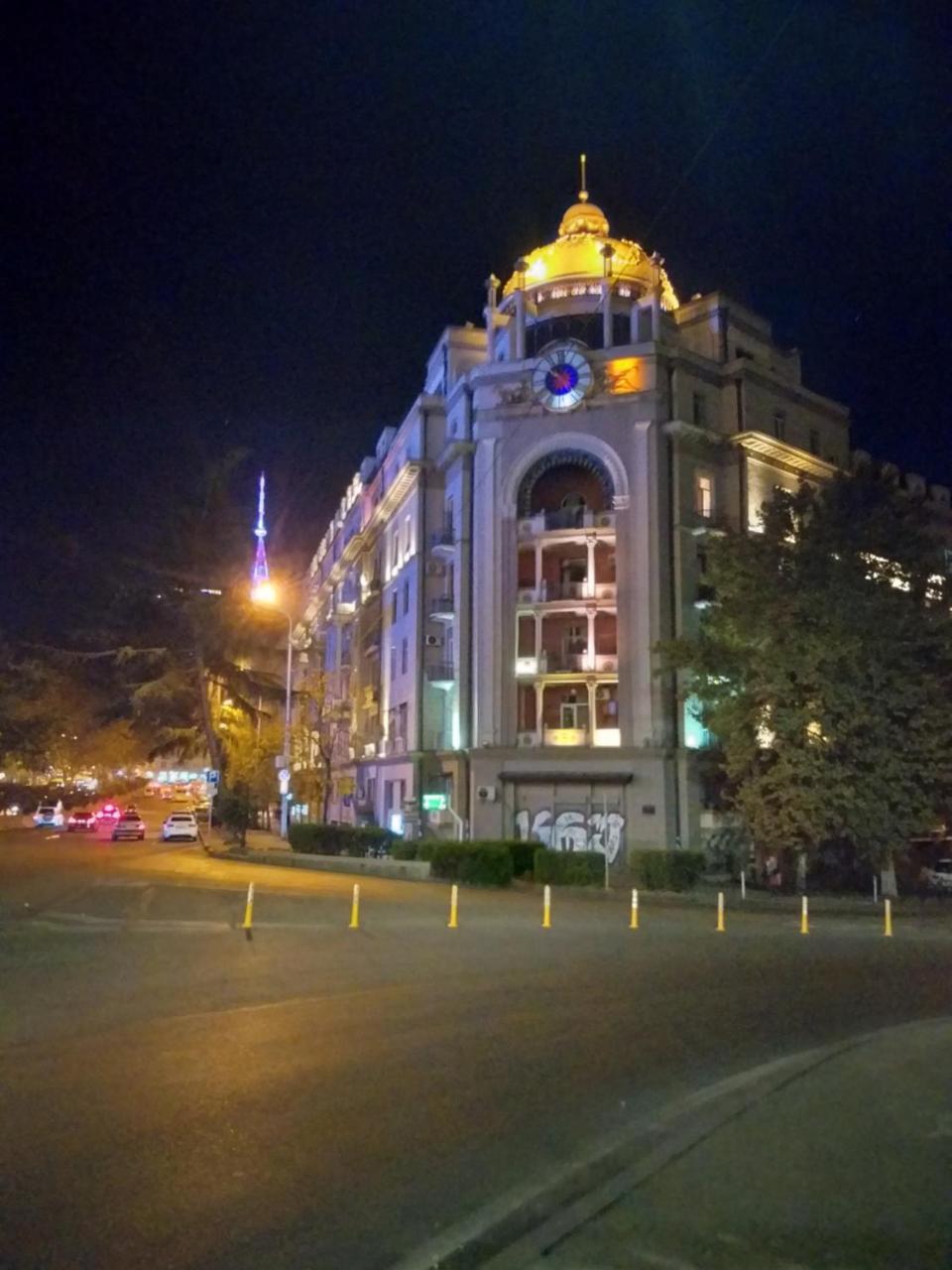 Riverside Baratashvili Apartment Tbilisi Ngoại thất bức ảnh
